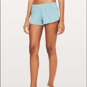 lululemon ice blue hotty hot shorts